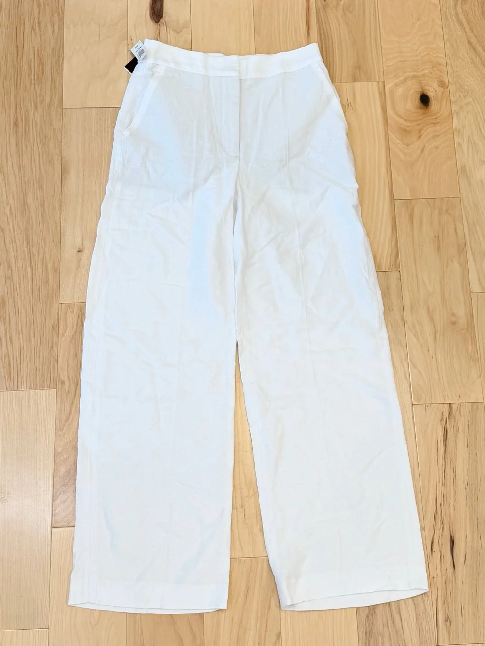 NWT Wilfred Aritzia Women’s The Limitless Pant- CruiseLinen